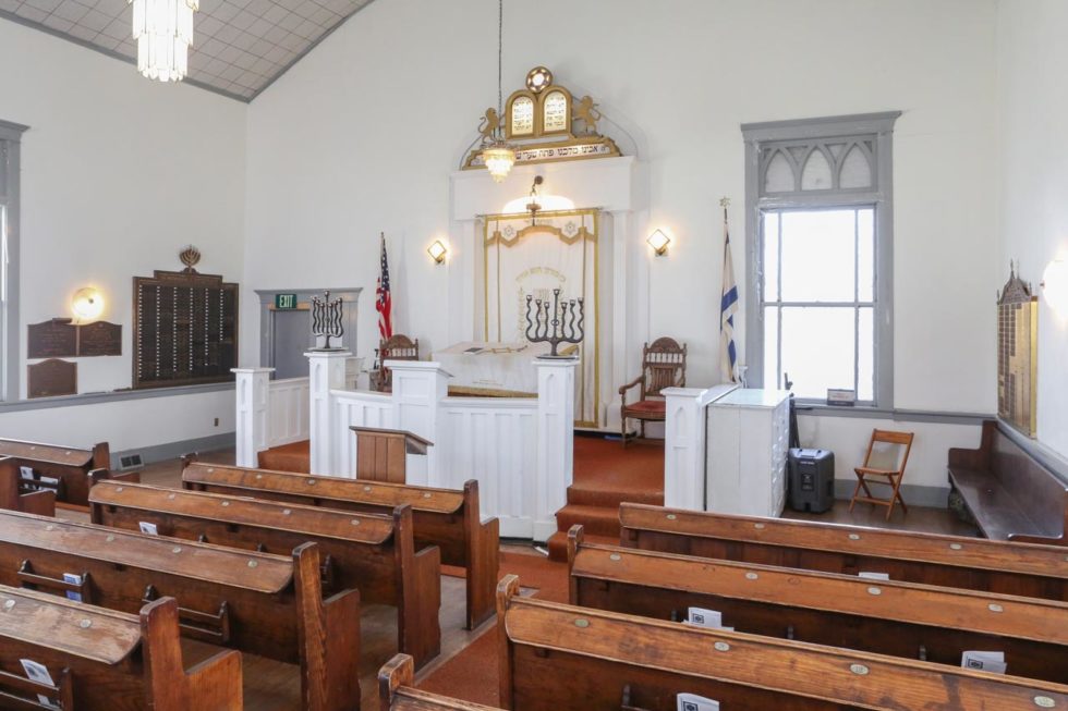 Congregation Beth Abraham, Inside Sanctuary Close-up 2 - Jewish Buffalo ...