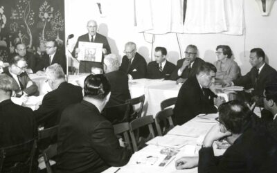 Temple Beth Zion Board and Rabbi Goldberg discuss the Fire 1961